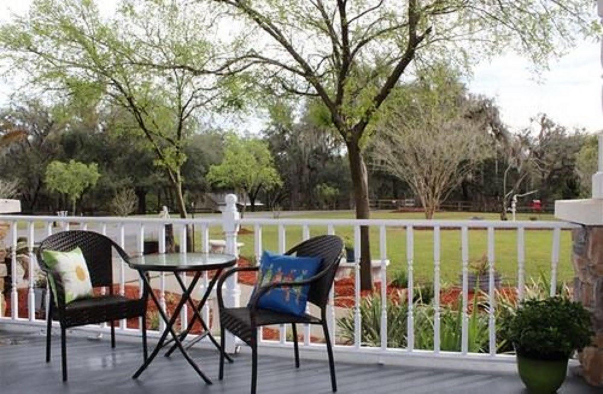 Rock Pointe Ranch Bed & Breakfast Floral City Exterior photo